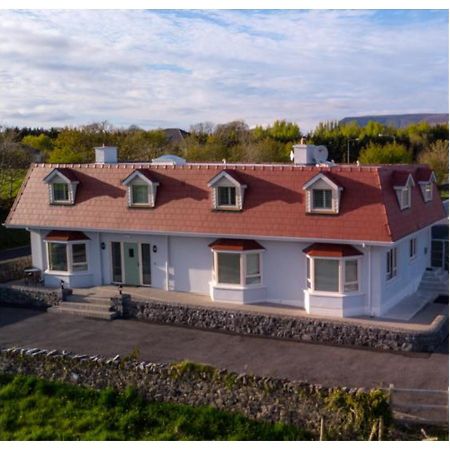 The Red Cottage & Stables Sligo Exteriör bild